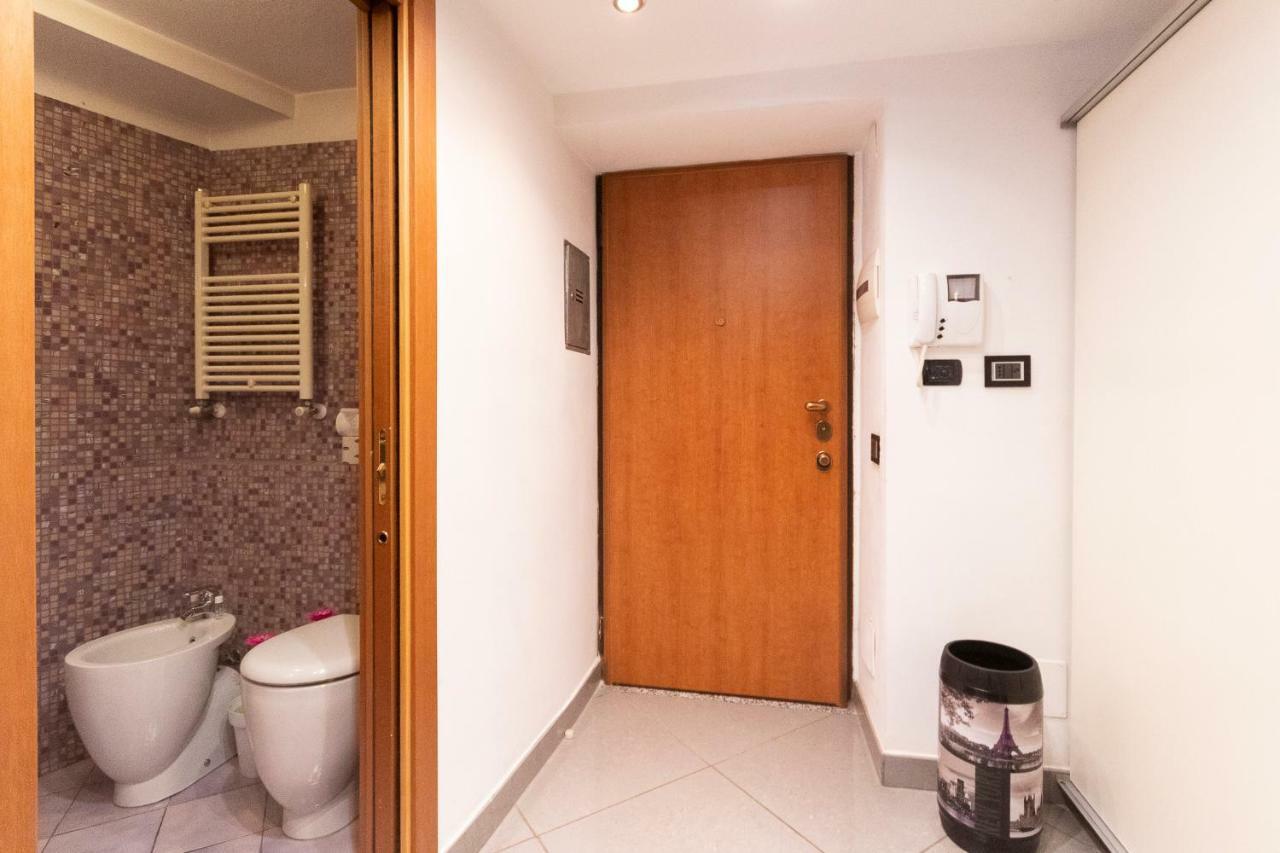 Studio Alzaia 54 Navigli Milaan Buitenkant foto